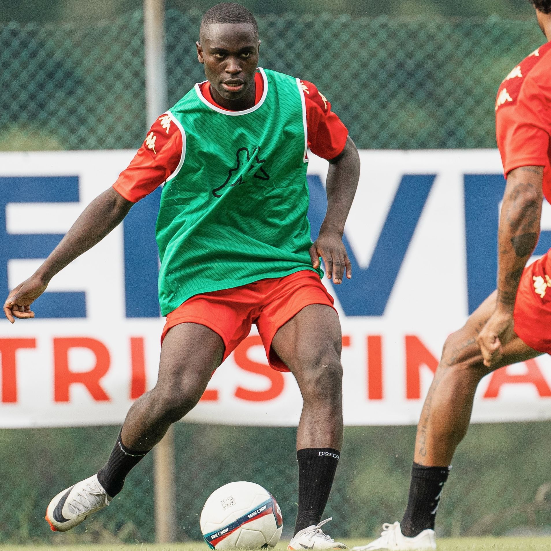 Akpa Akpro on loan to FC Crotone