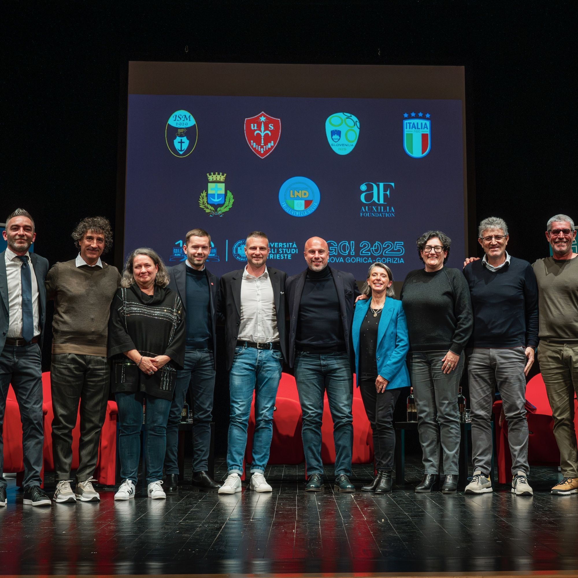 Un successo la serata Il calcio senza confini